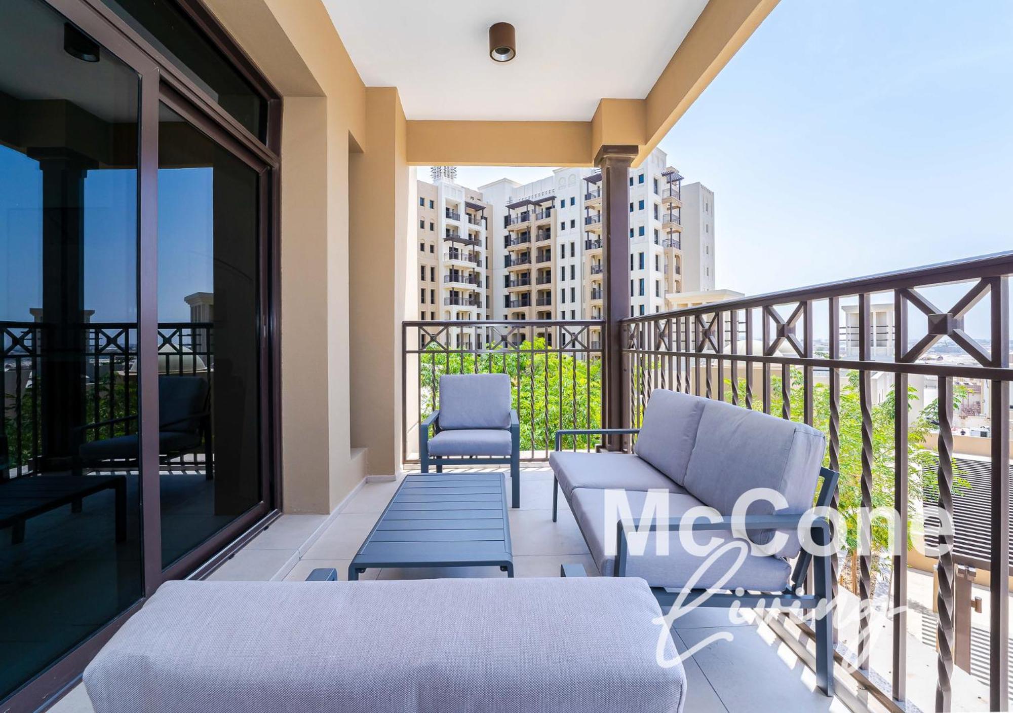 Peaceful 2br Retreat Near Burj Al Arab Apartment *